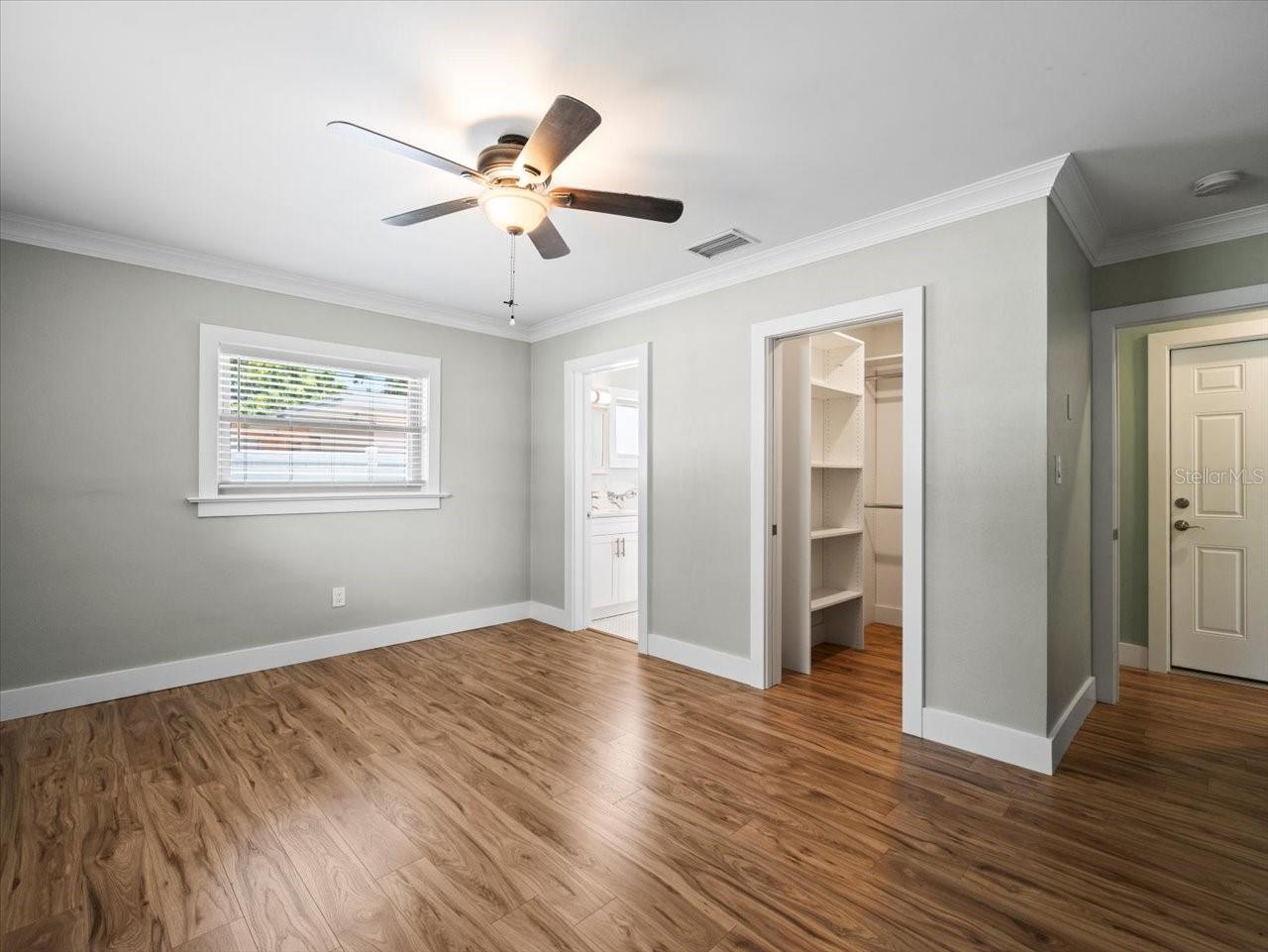 2347 EASTWOOD DR, CLEARWATER, FL, 33765