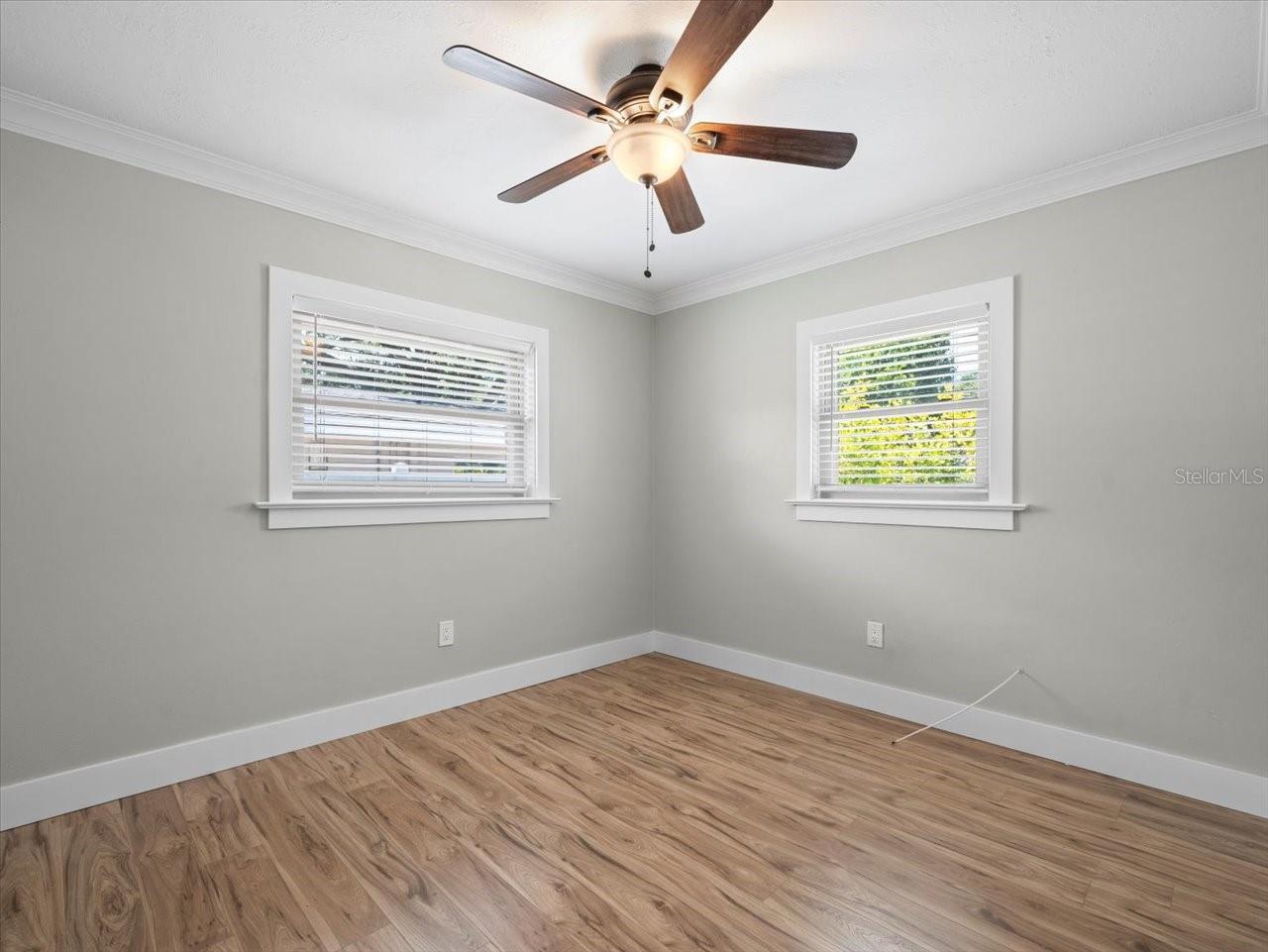 2347 EASTWOOD DR, CLEARWATER, FL, 33765