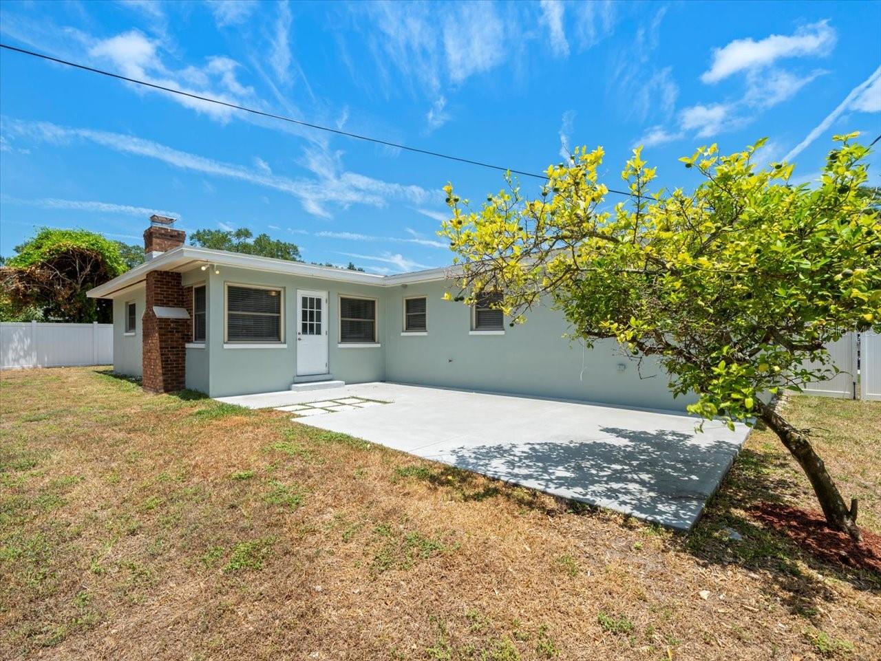 2347 EASTWOOD DR, CLEARWATER, FL, 33765