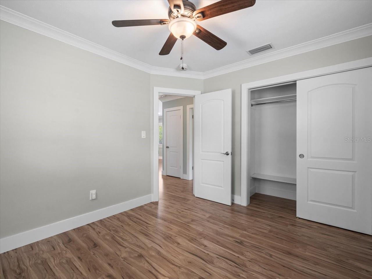 2347 EASTWOOD DR, CLEARWATER, FL, 33765
