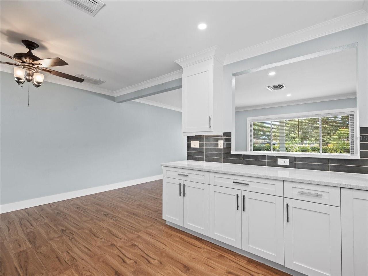 2347 EASTWOOD DR, CLEARWATER, FL, 33765
