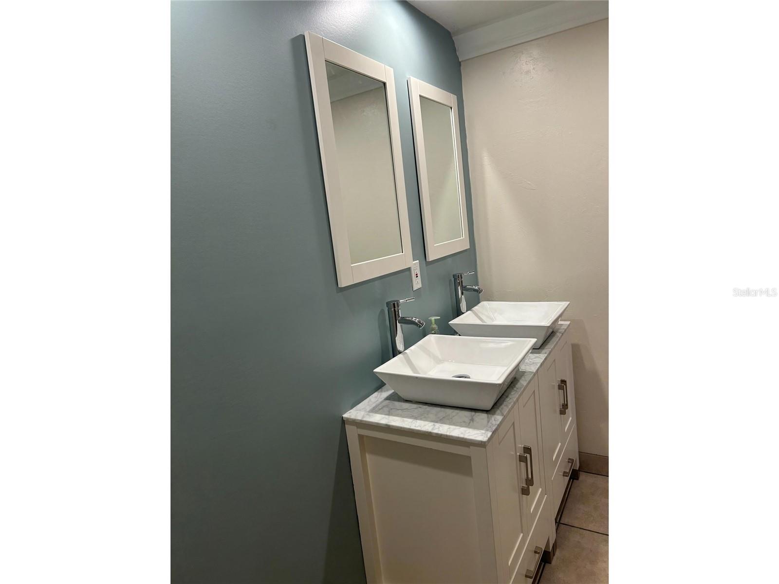 1620 LAKEVIEW PL, ENGLEWOOD, FL, 34223