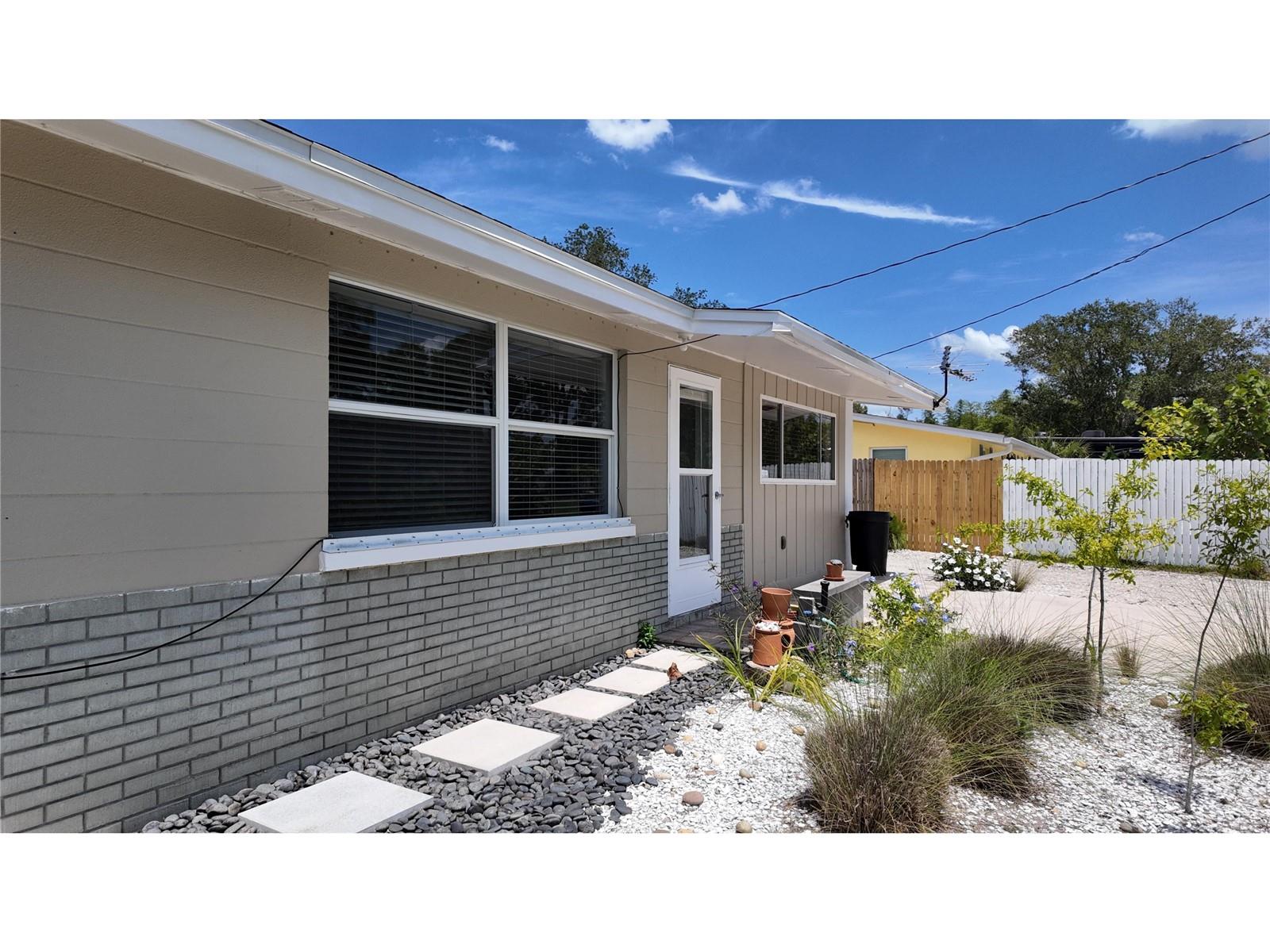 1620 LAKEVIEW PL, ENGLEWOOD, FL, 34223