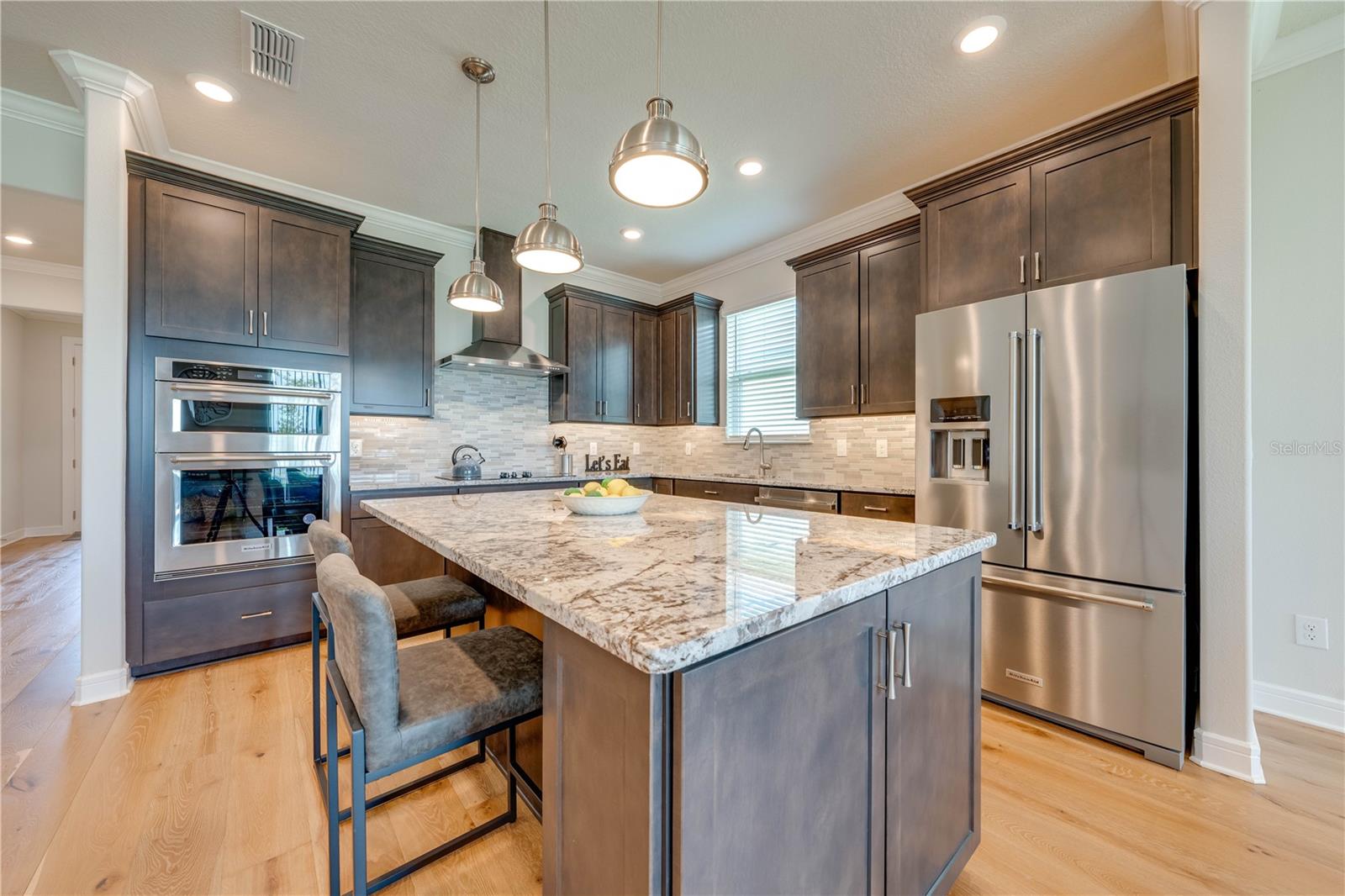 2012 SPRING SHOWER CIR, KISSIMMEE, FL, 34744