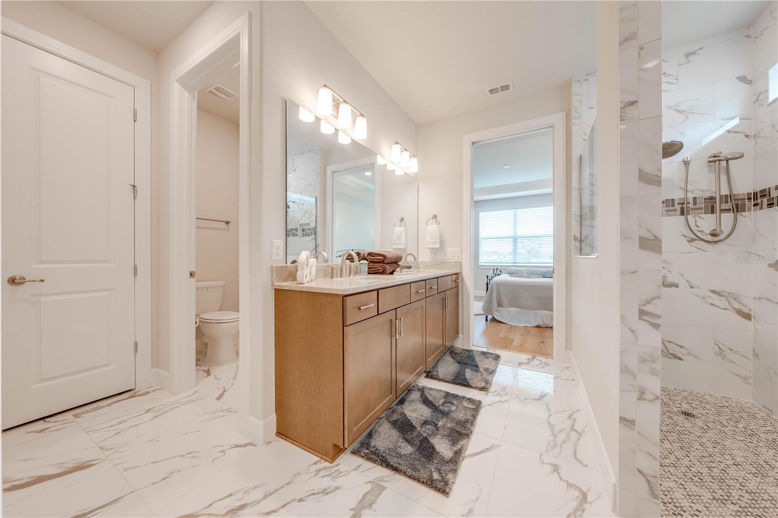 2012 SPRING SHOWER CIR, KISSIMMEE, FL, 34744