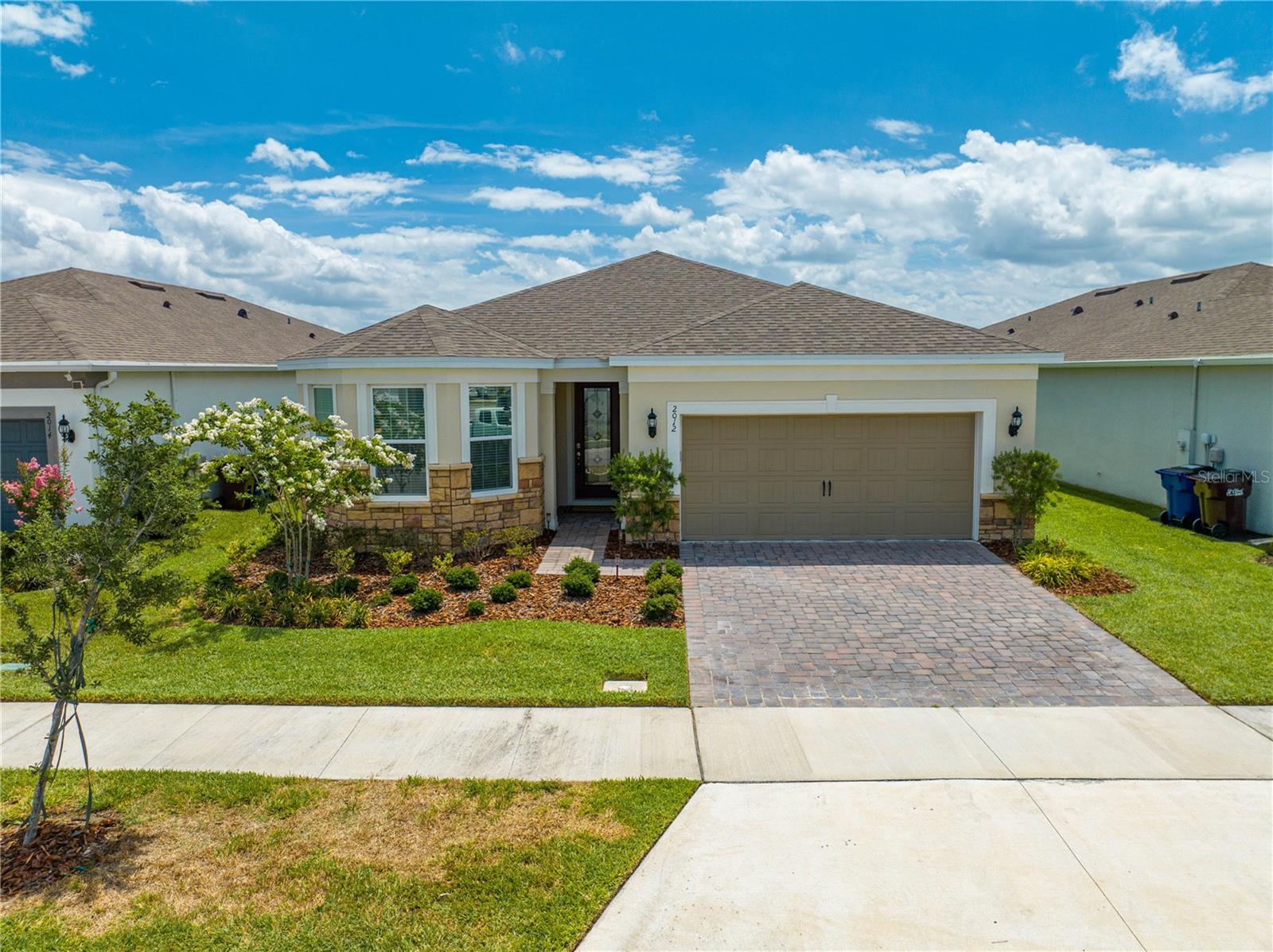 2012 SPRING SHOWER CIR, KISSIMMEE, FL, 34744