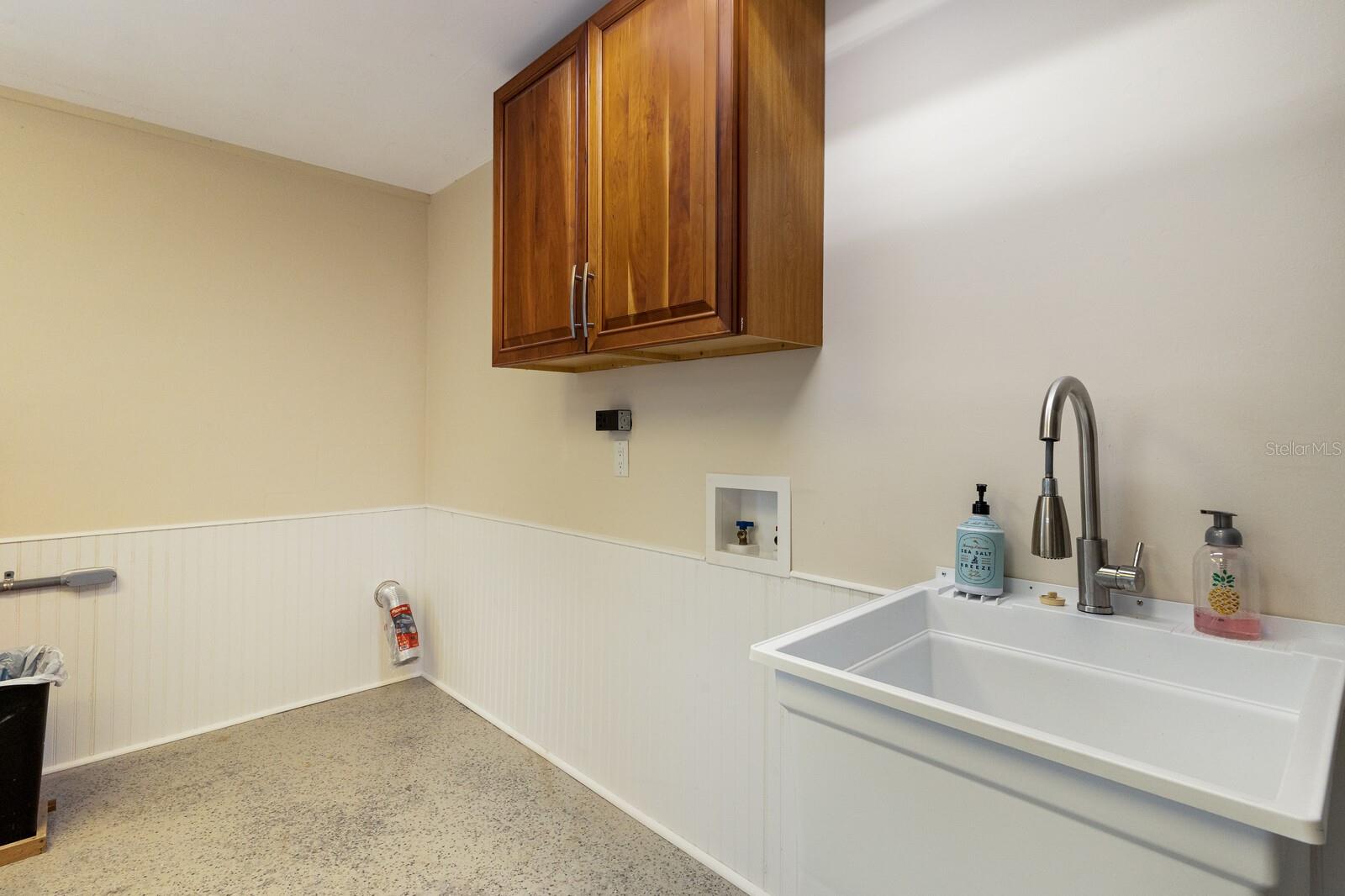 506 69TH ST, HOLMES BEACH, FL, 34217