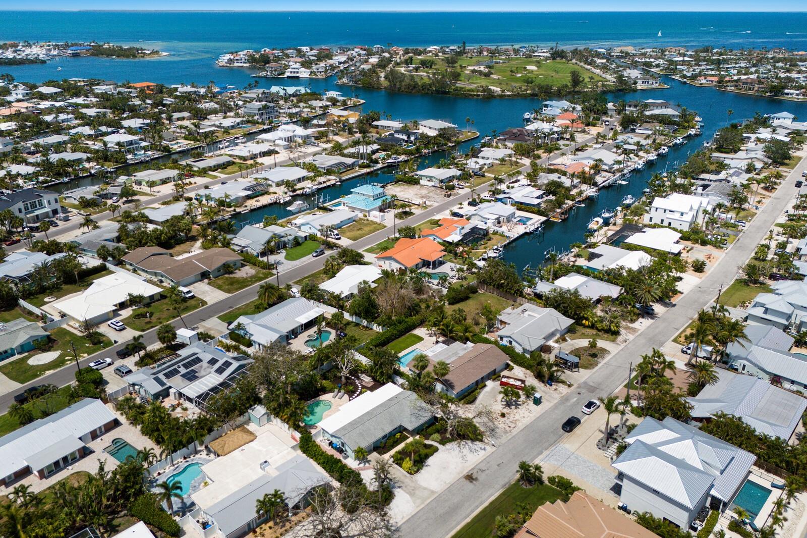 506 69TH ST, HOLMES BEACH, FL, 34217