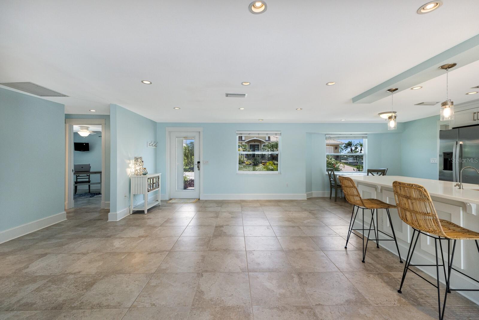 506 69TH ST, HOLMES BEACH, FL, 34217