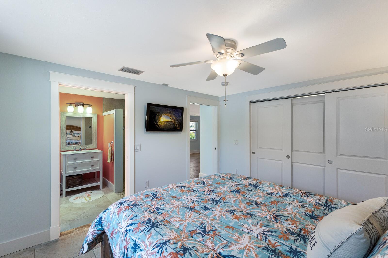 506 69TH ST, HOLMES BEACH, FL, 34217