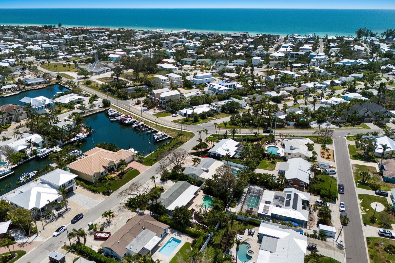 506 69TH ST, HOLMES BEACH, FL, 34217