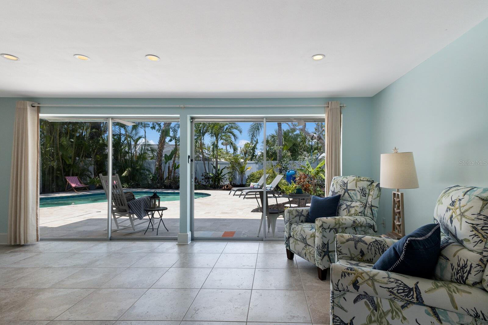 506 69TH ST, HOLMES BEACH, FL, 34217