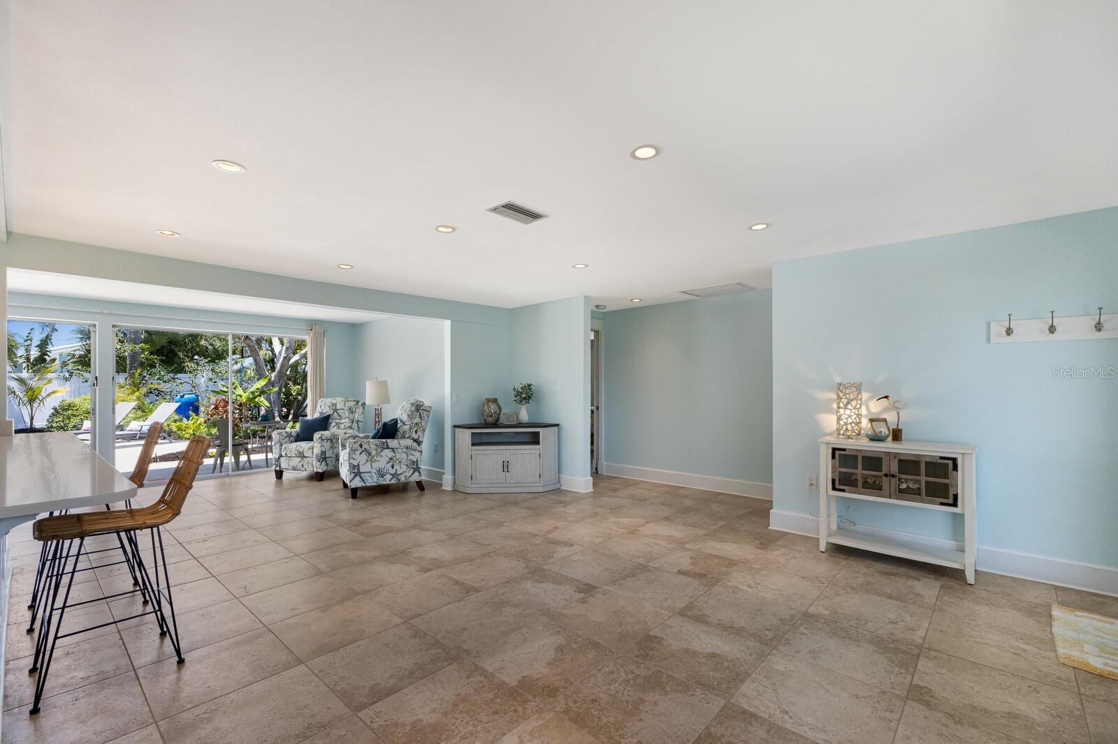 506 69TH ST, HOLMES BEACH, FL, 34217