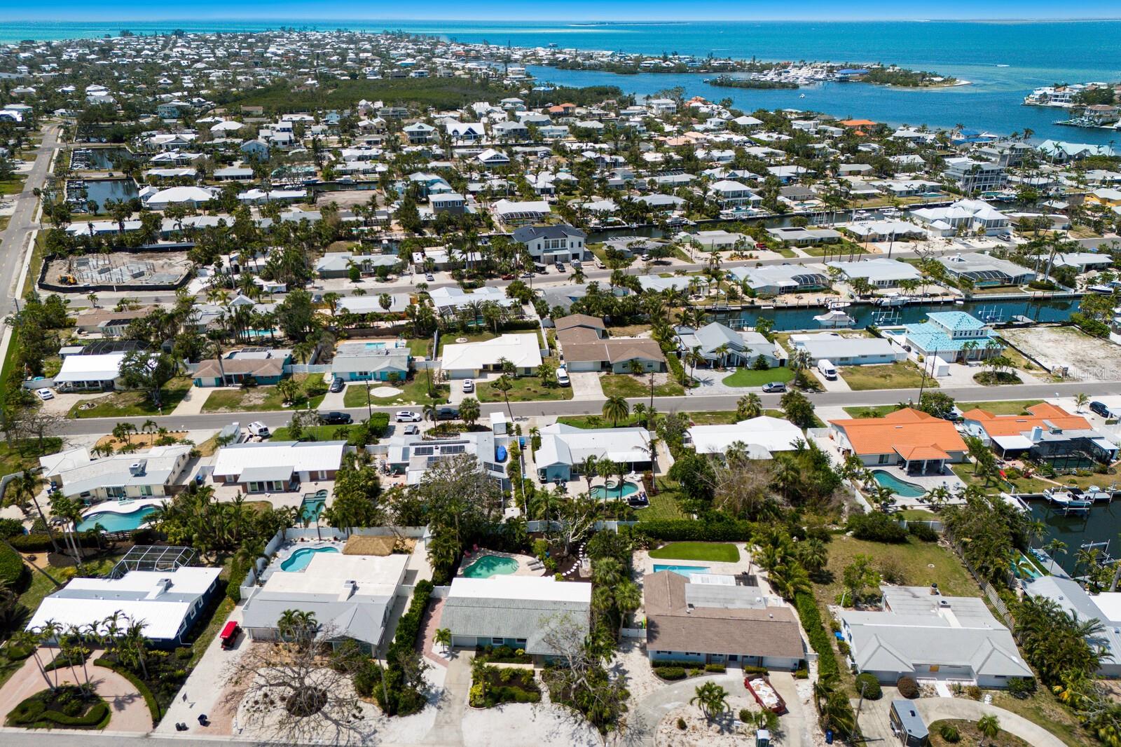 506 69TH ST, HOLMES BEACH, FL, 34217