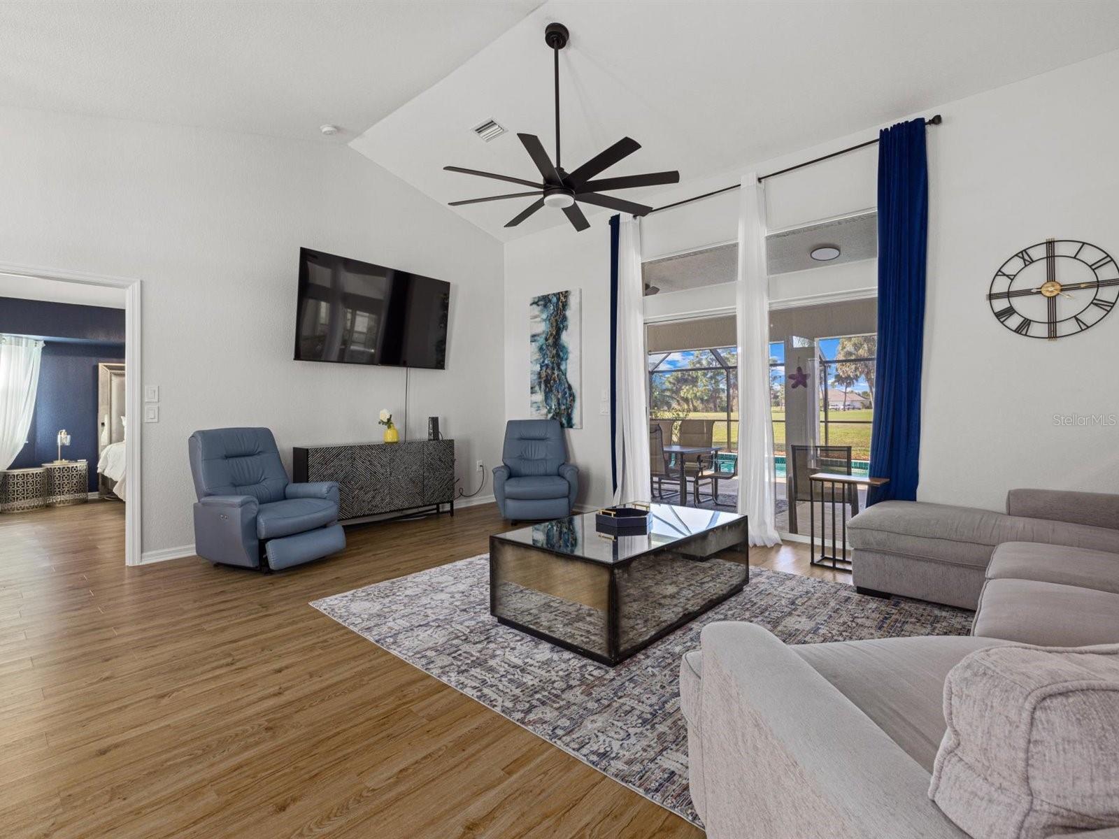 39 LONG MEADOW CT, ROTONDA WEST, FL, 33947