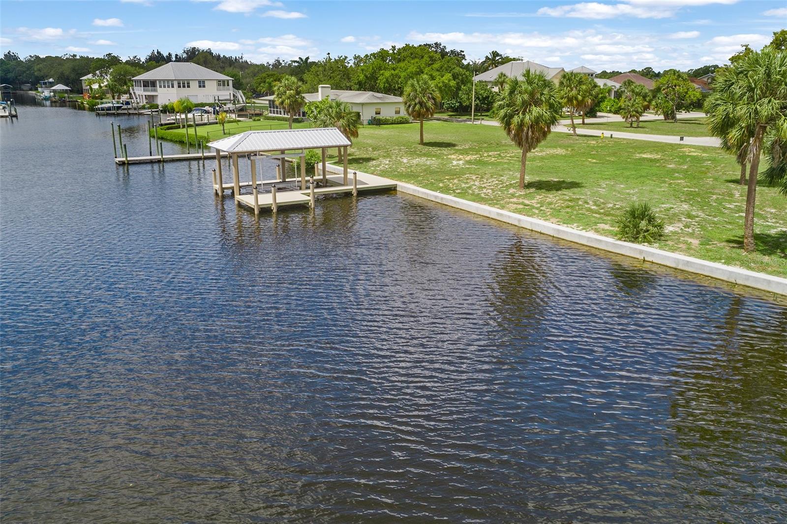 304 14TH ST SW, RUSKIN, FL, 33570