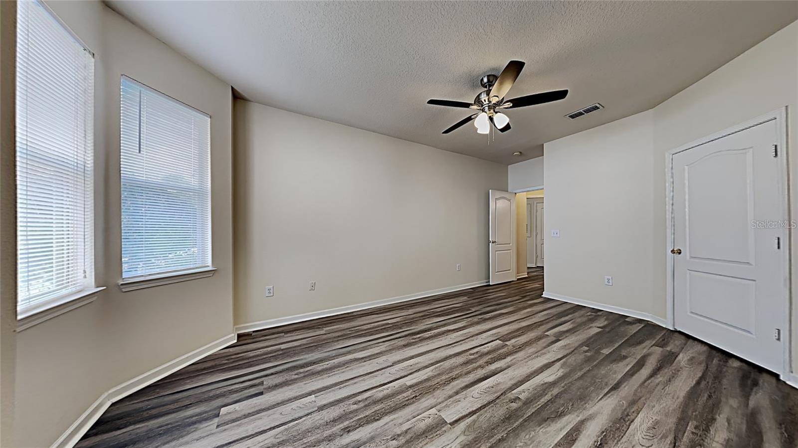 10431 VILLA VIEW CIR, TAMPA, FL, 33647