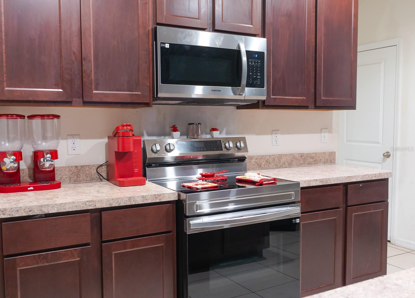 10023 MERRY FAWN CT, SUN CITY CENTER, FL, 33573