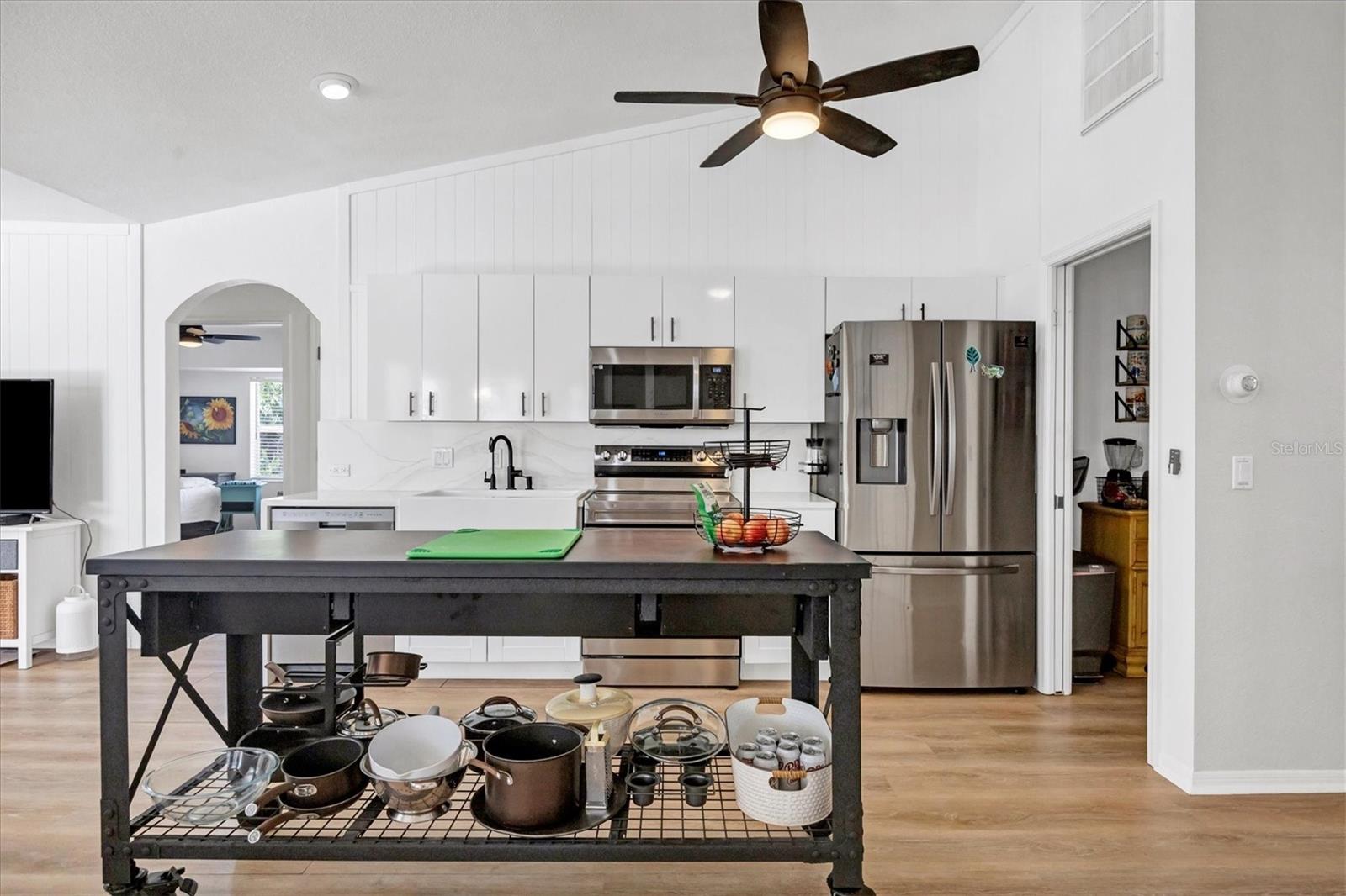 22098 BINGHAM AVE, PORT CHARLOTTE, FL, 33954