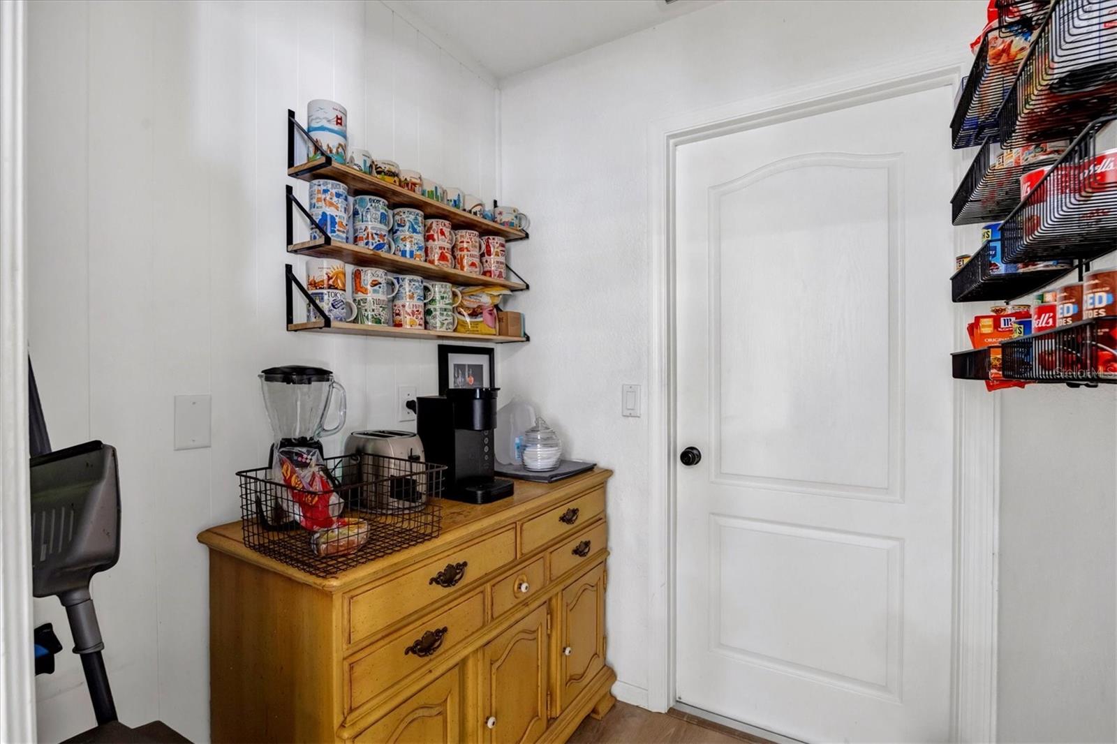 22098 BINGHAM AVE, PORT CHARLOTTE, FL, 33954