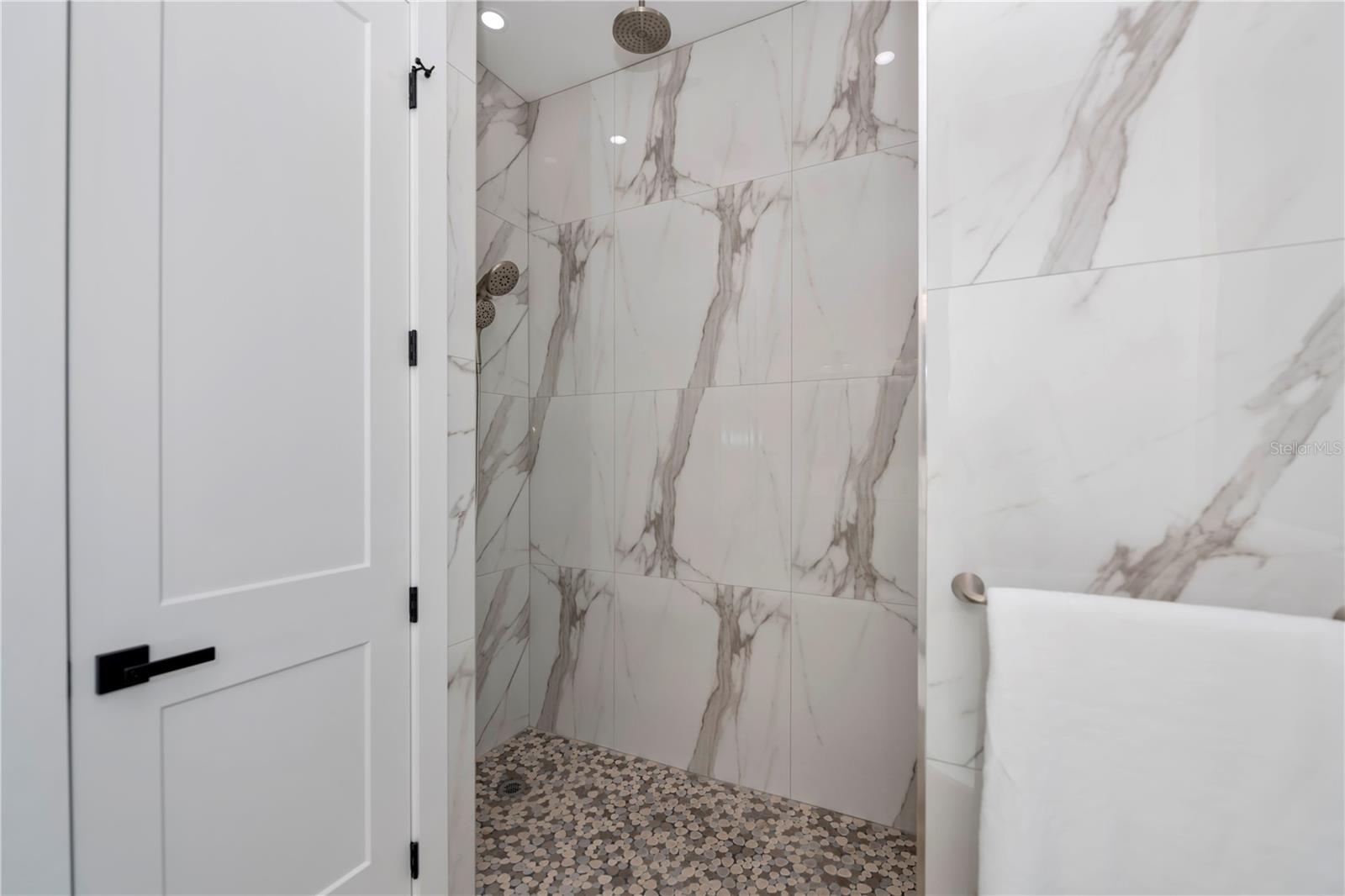 11 PINEHURST CT, ROTONDA WEST, FL, 33947