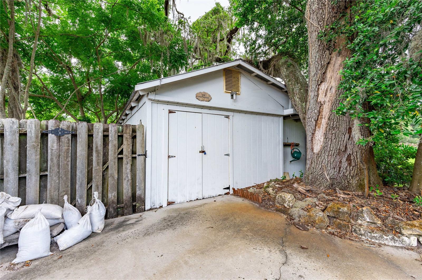 132 E BELT AVE, BUSHNELL, FL, 33513