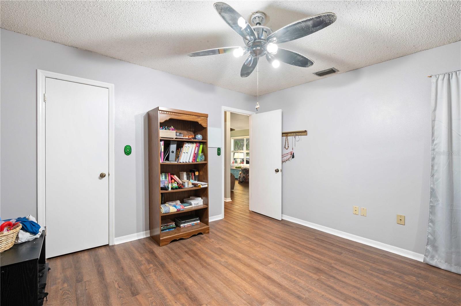 132 E BELT AVE, BUSHNELL, FL, 33513