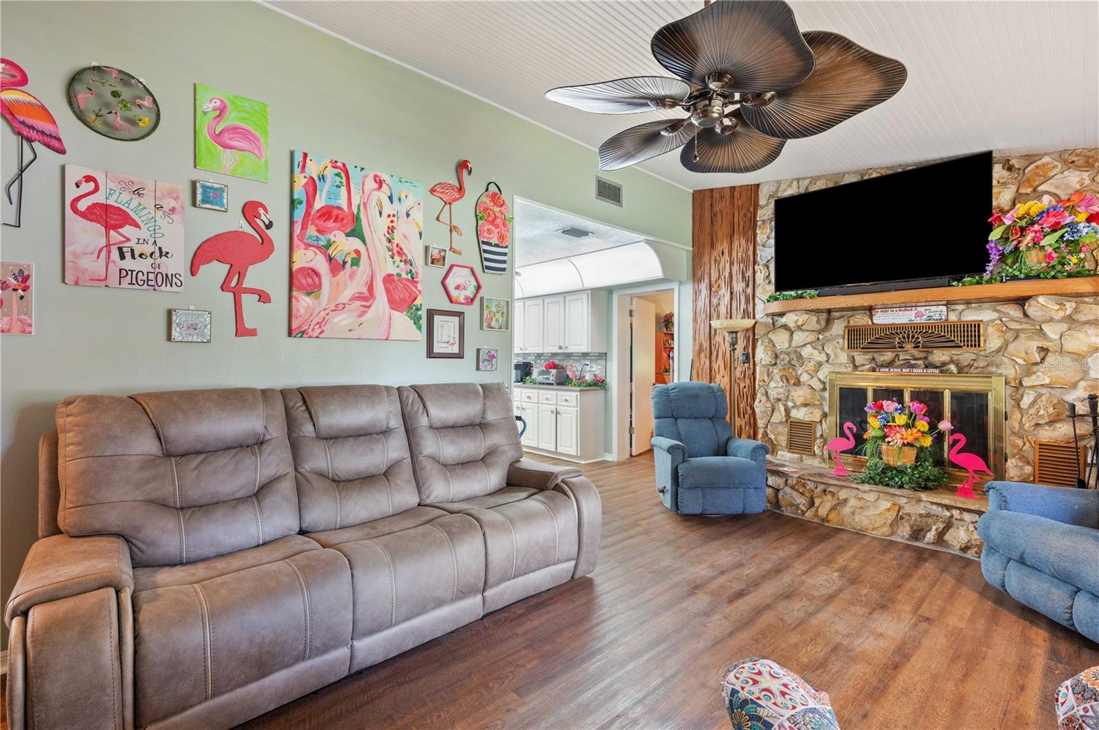 132 E BELT AVE, BUSHNELL, FL, 33513