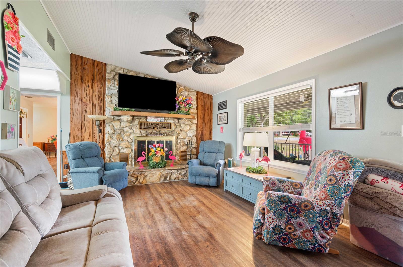 132 E BELT AVE, BUSHNELL, FL, 33513