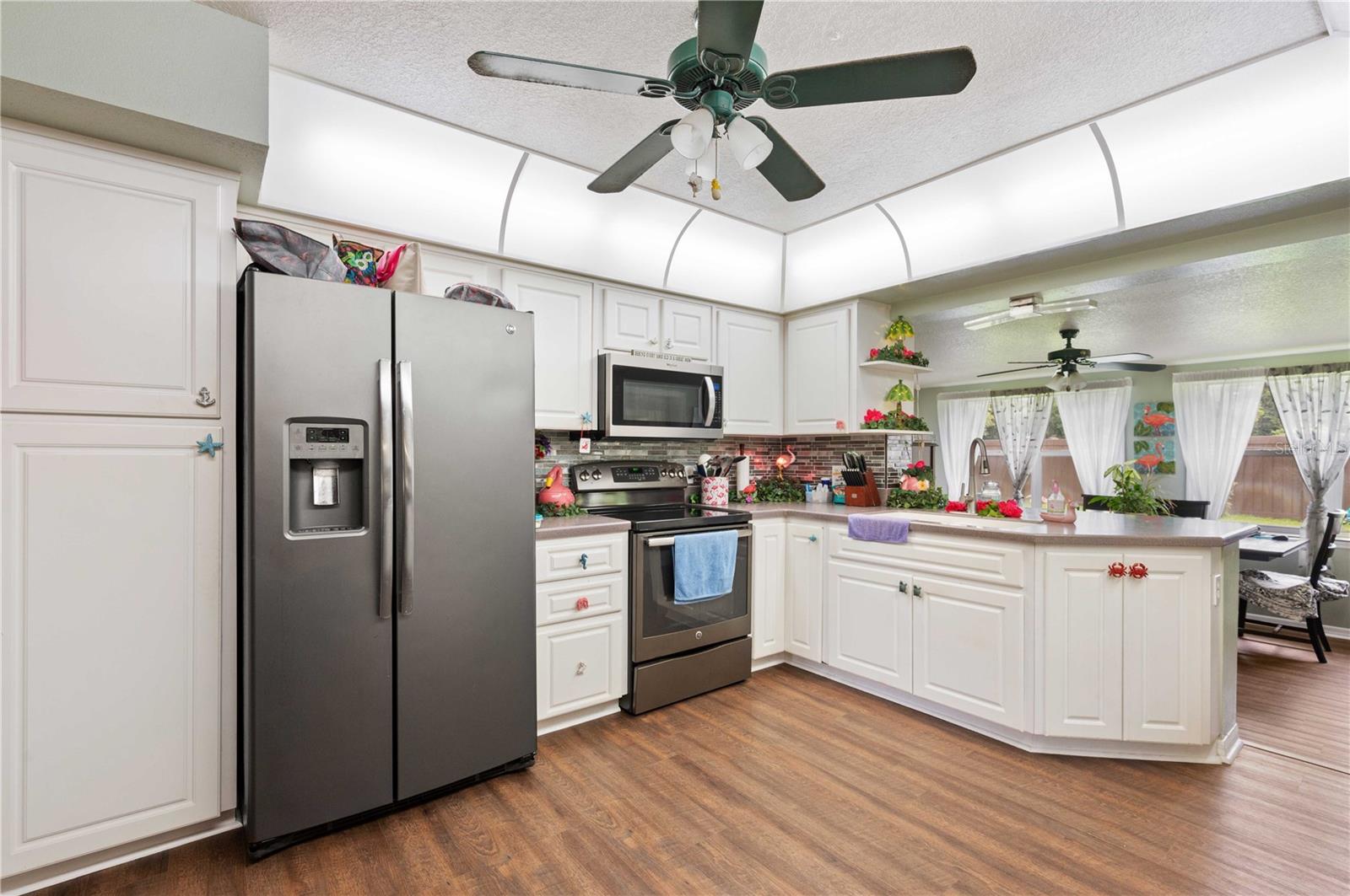 132 E BELT AVE, BUSHNELL, FL, 33513