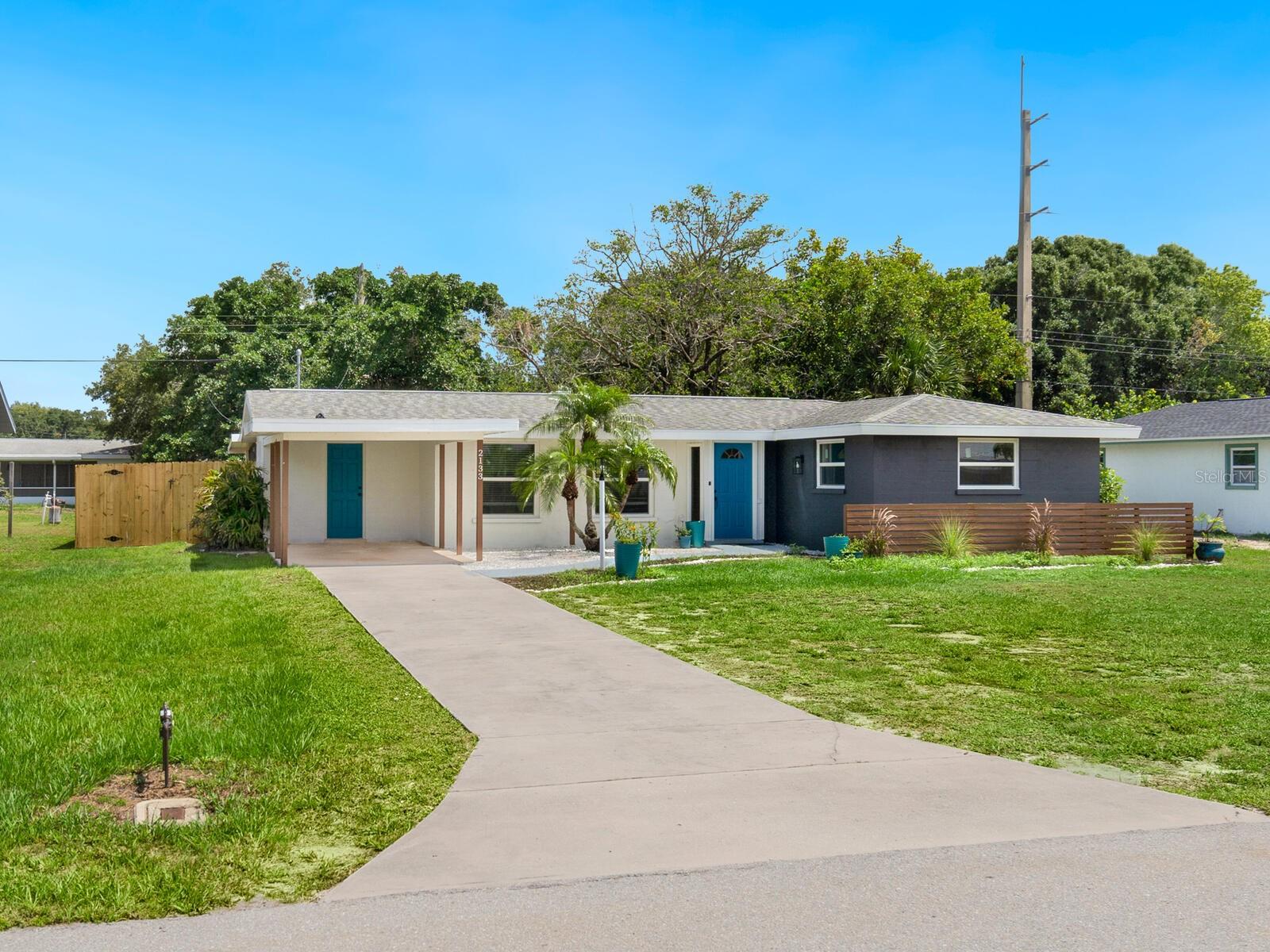 2133 FIESTA DR, SARASOTA, FL, 34231