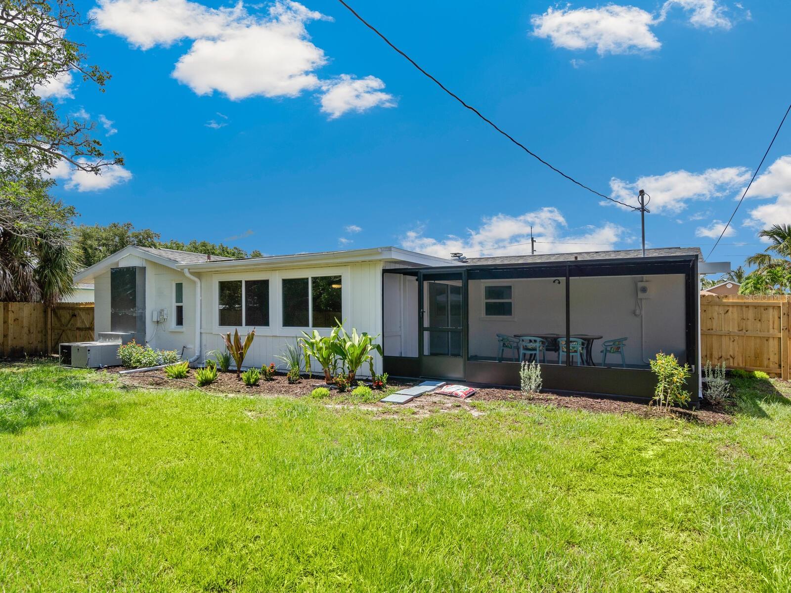 2133 FIESTA DR, SARASOTA, FL, 34231