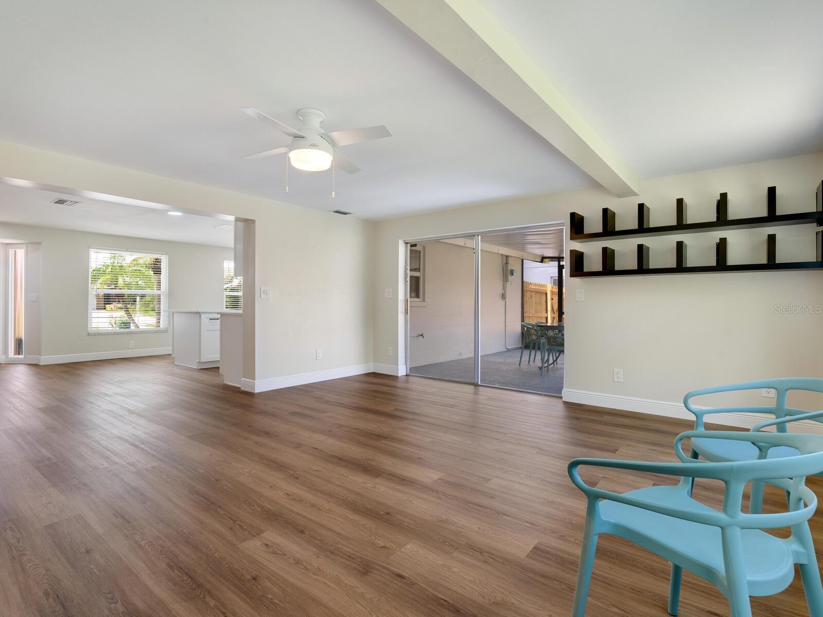 2133 FIESTA DR, SARASOTA, FL, 34231