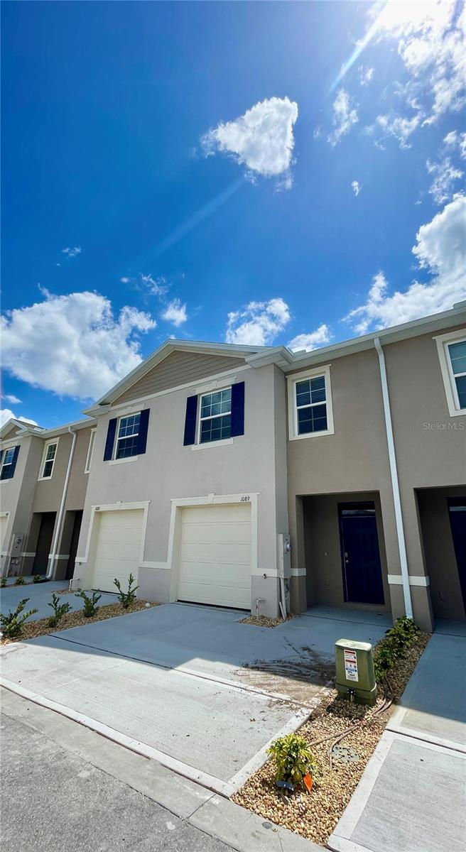 1089 BLUE JAY DR, DAVENPORT, FL, 33837