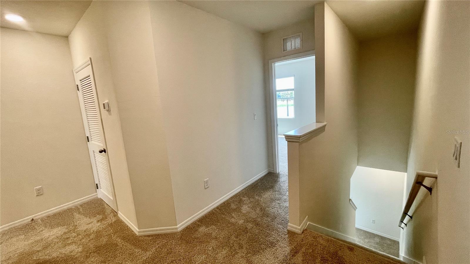1089 BLUE JAY DR, DAVENPORT, FL, 33837