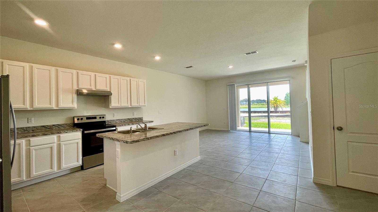 1089 BLUE JAY DR, DAVENPORT, FL, 33837