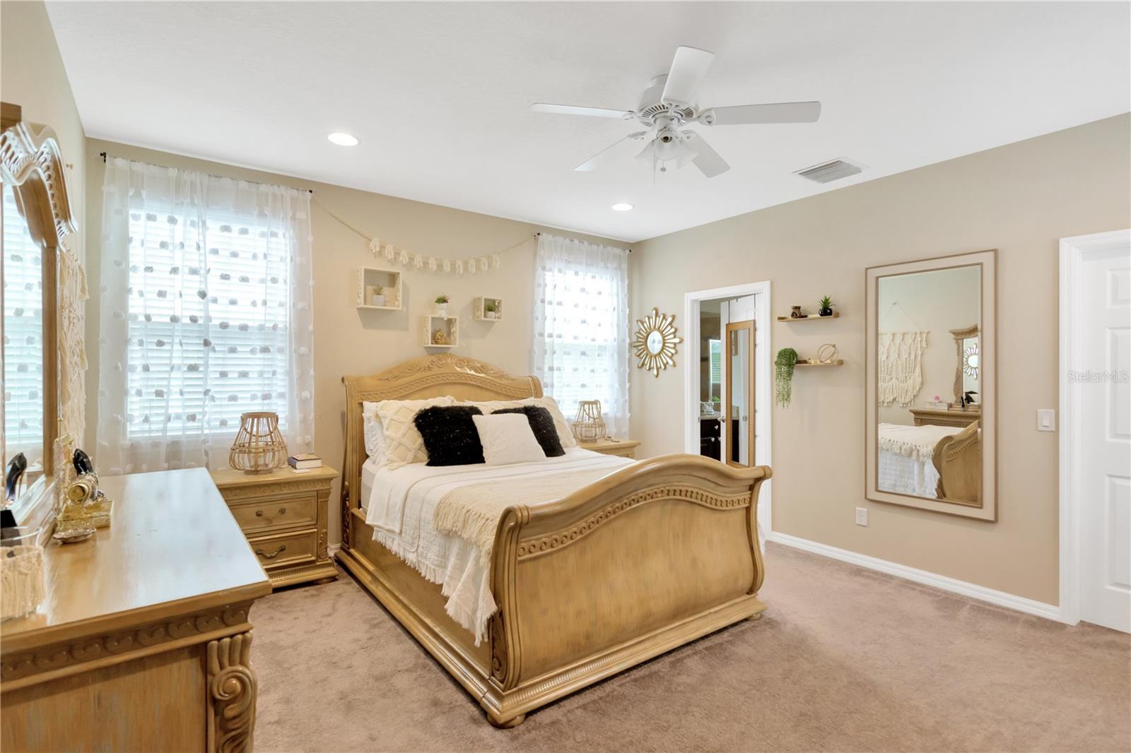 32738 HARMONY OAKS DR, WESLEY CHAPEL, FL, 33545