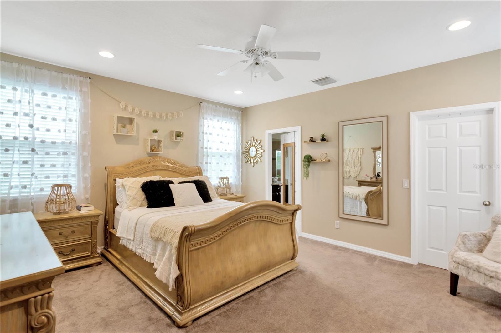 32738 HARMONY OAKS DR, WESLEY CHAPEL, FL, 33545