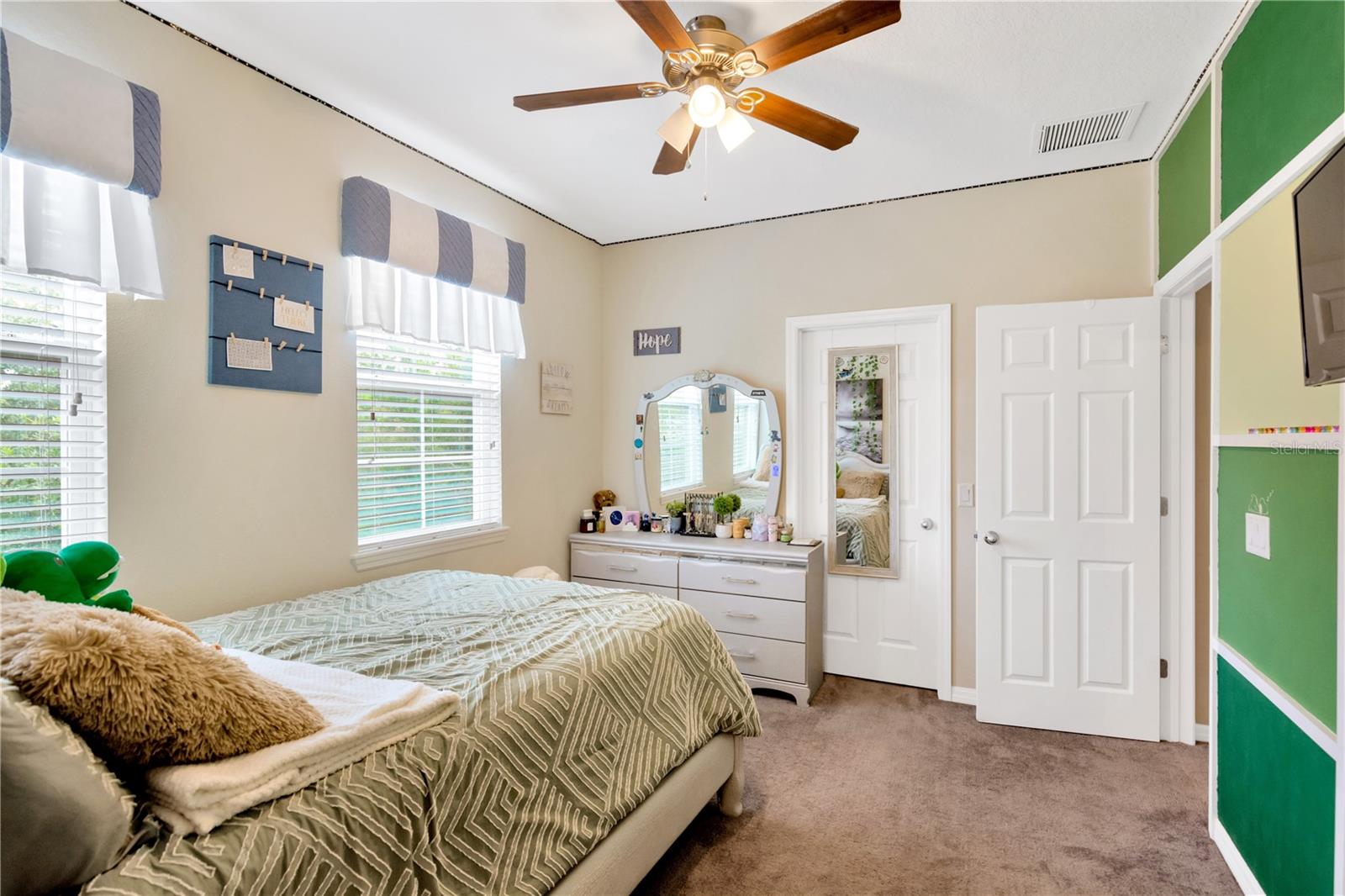 32738 HARMONY OAKS DR, WESLEY CHAPEL, FL, 33545