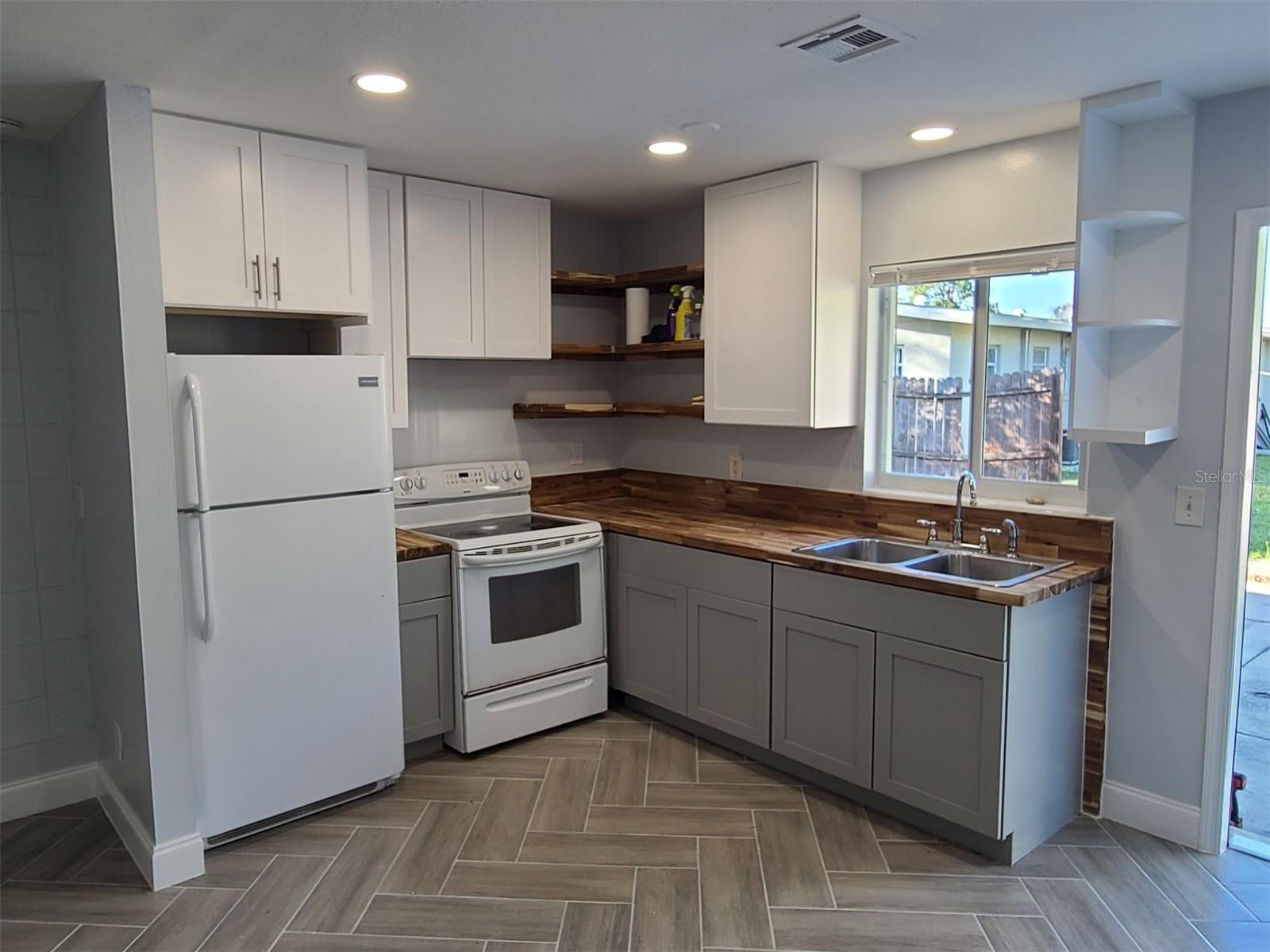 12210 GENOA DR, NORTH PORT, FL, 34287