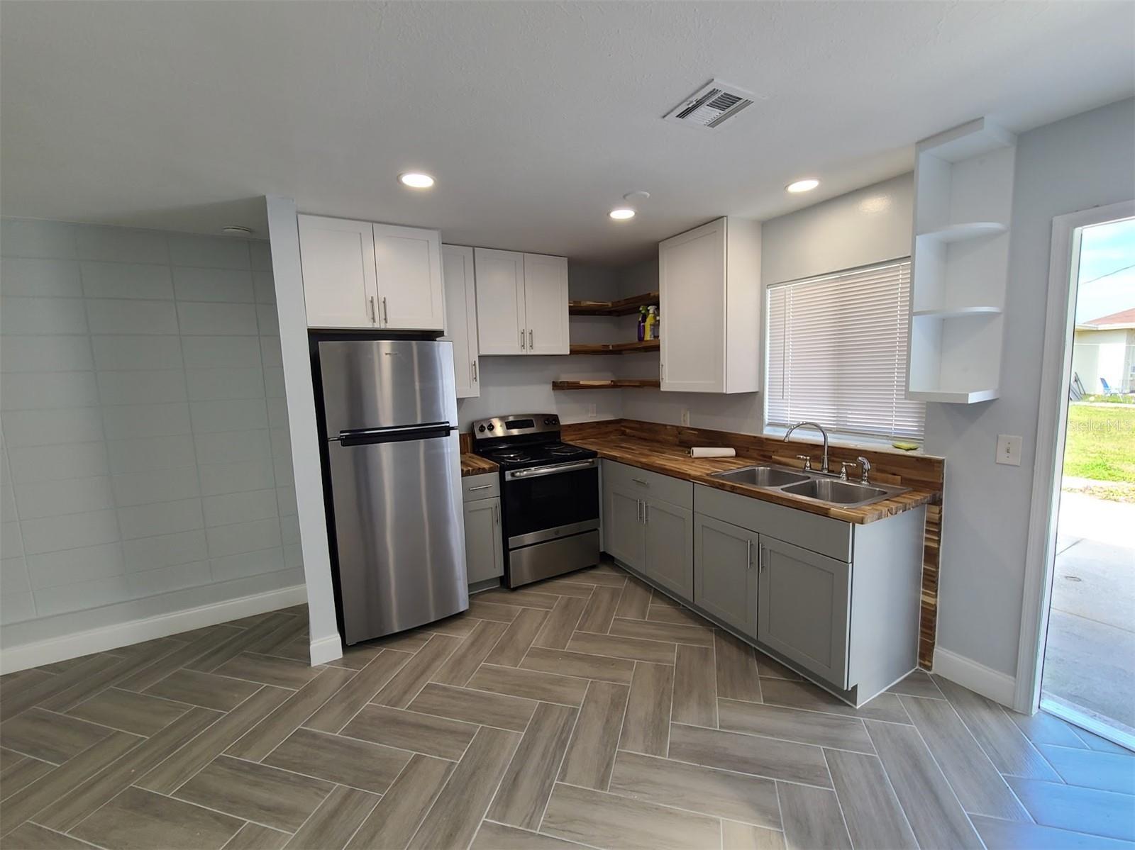 12210 GENOA DR, NORTH PORT, FL, 34287