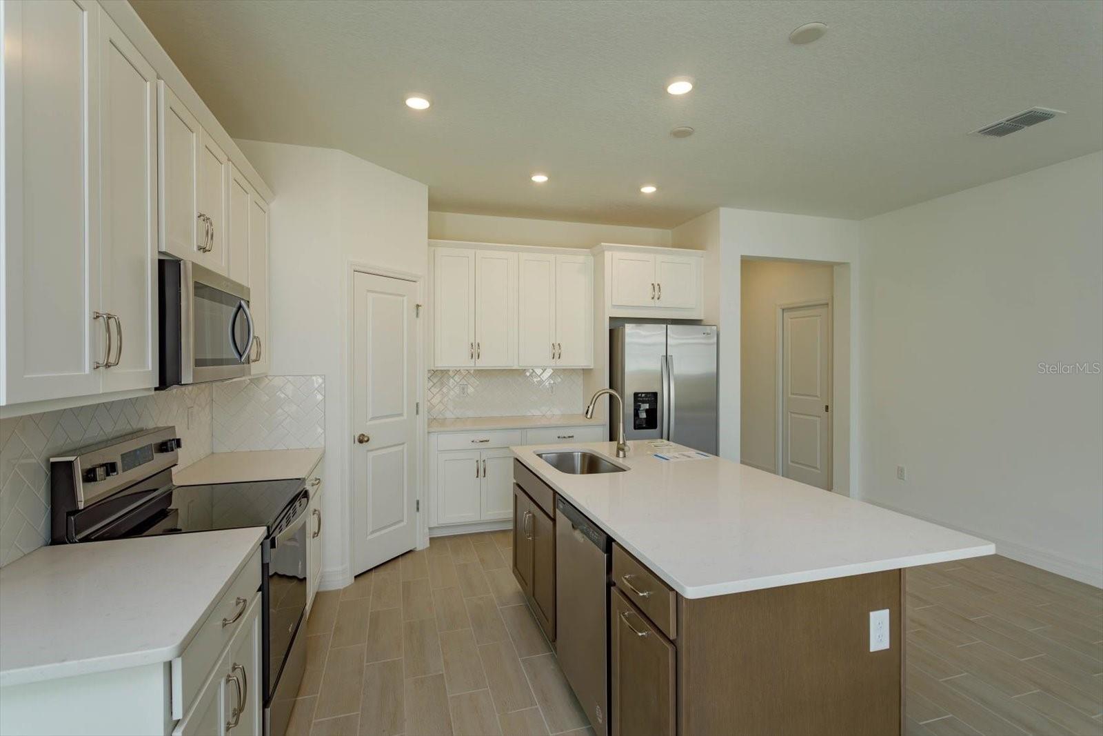 5807 WALLIS LN, ST CLOUD, FL, 34771