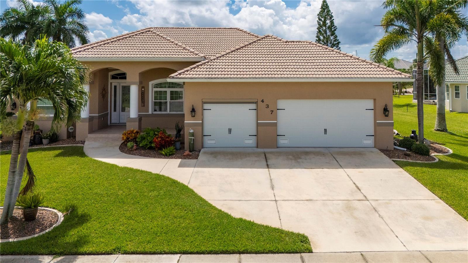 437 MADRID BLVD, PUNTA GORDA, FL, 33950