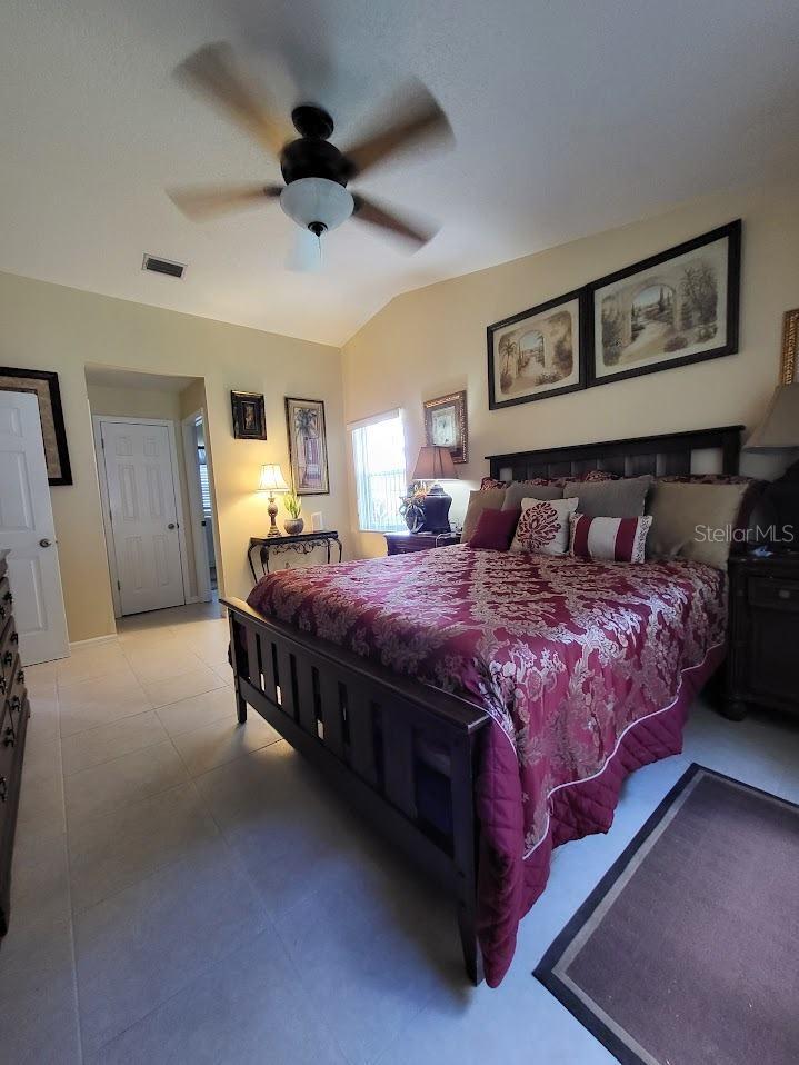 11341 LAKE DR, LEESBURG, FL, 34788