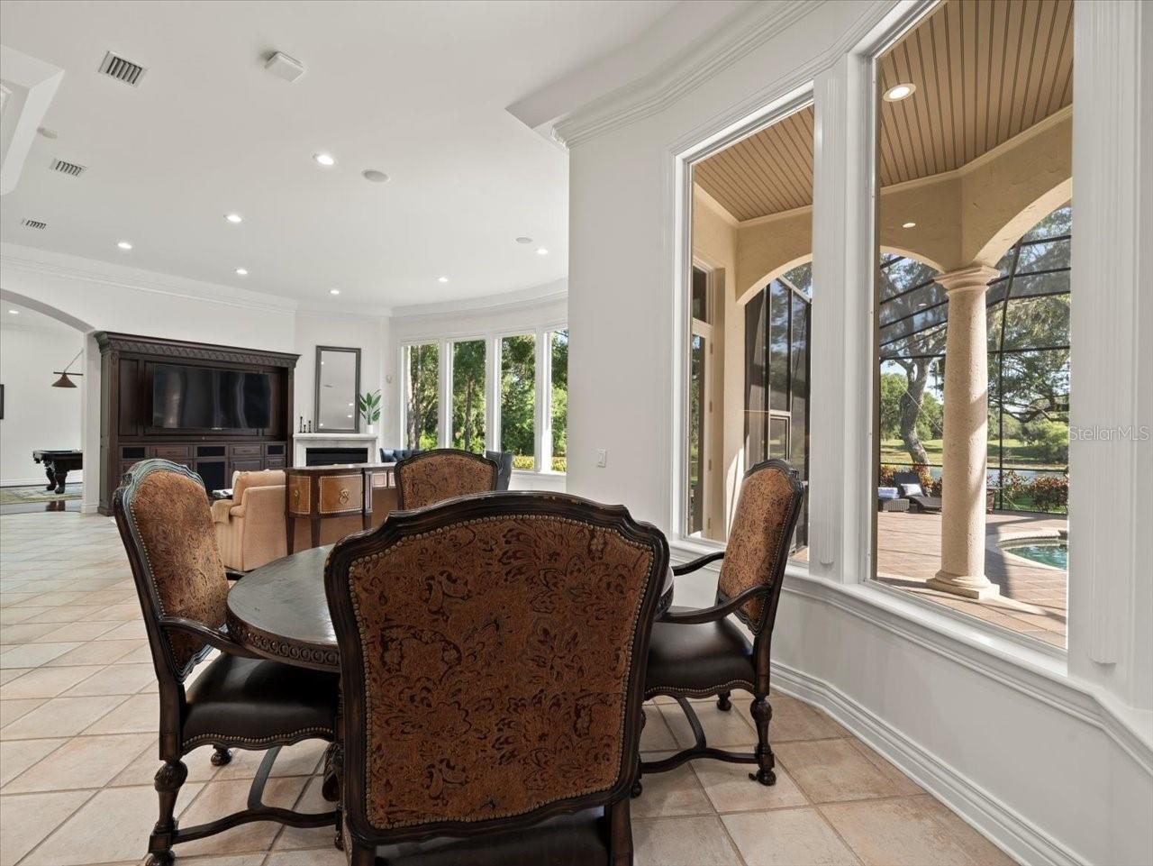 6407 E MACLAURIN DR, TAMPA, FL, 33647