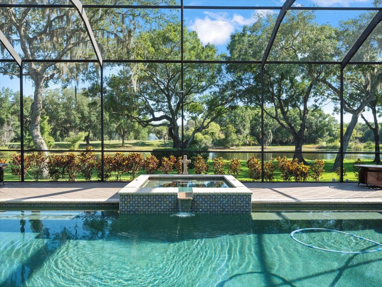 6407 E MACLAURIN DR, TAMPA, FL, 33647