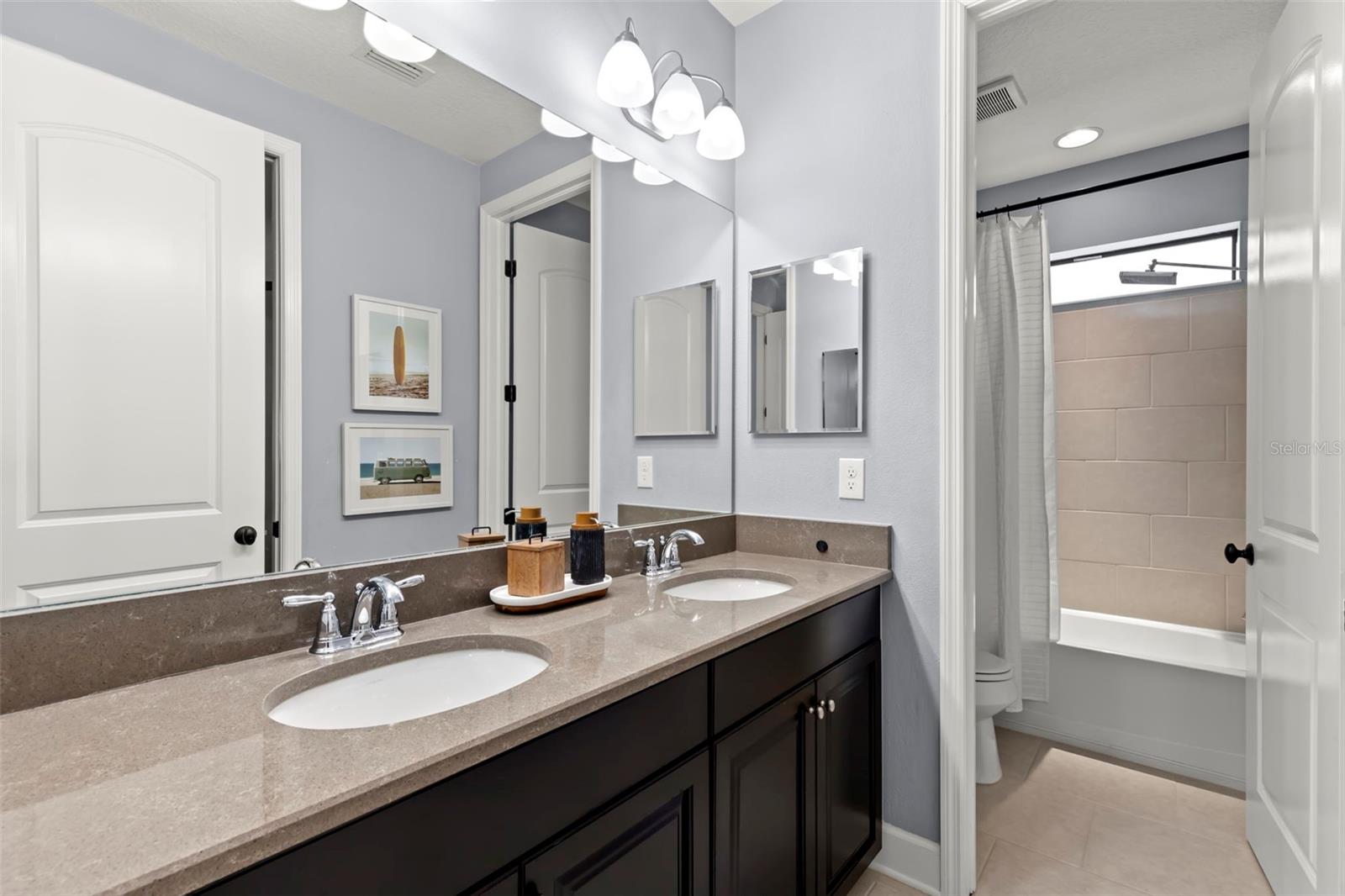 7836 MARSH POINTE DR, TAMPA, FL, 33635
