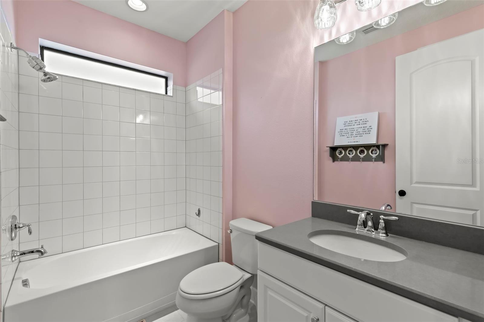7836 MARSH POINTE DR, TAMPA, FL, 33635