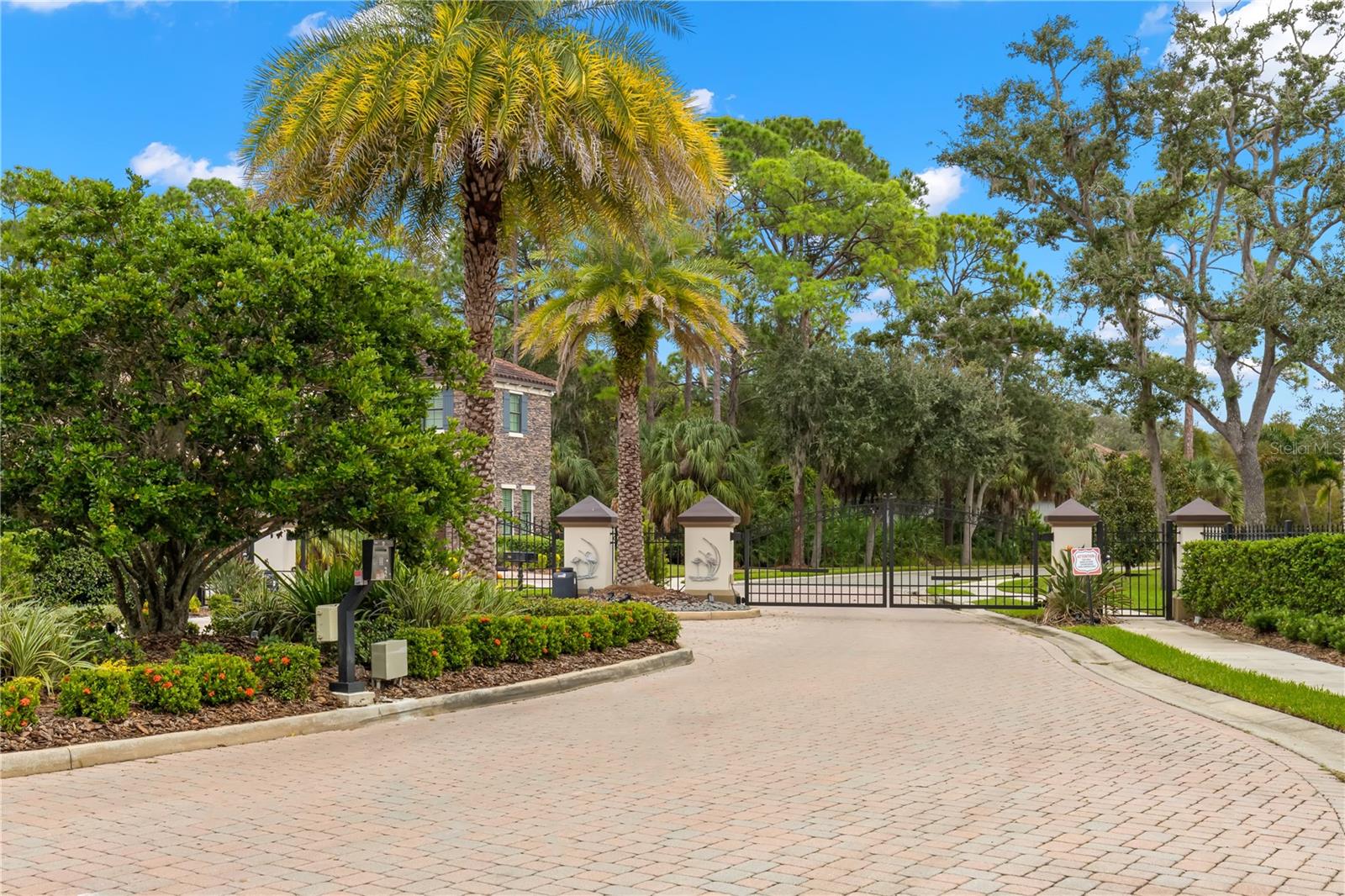 7836 MARSH POINTE DR, TAMPA, FL, 33635