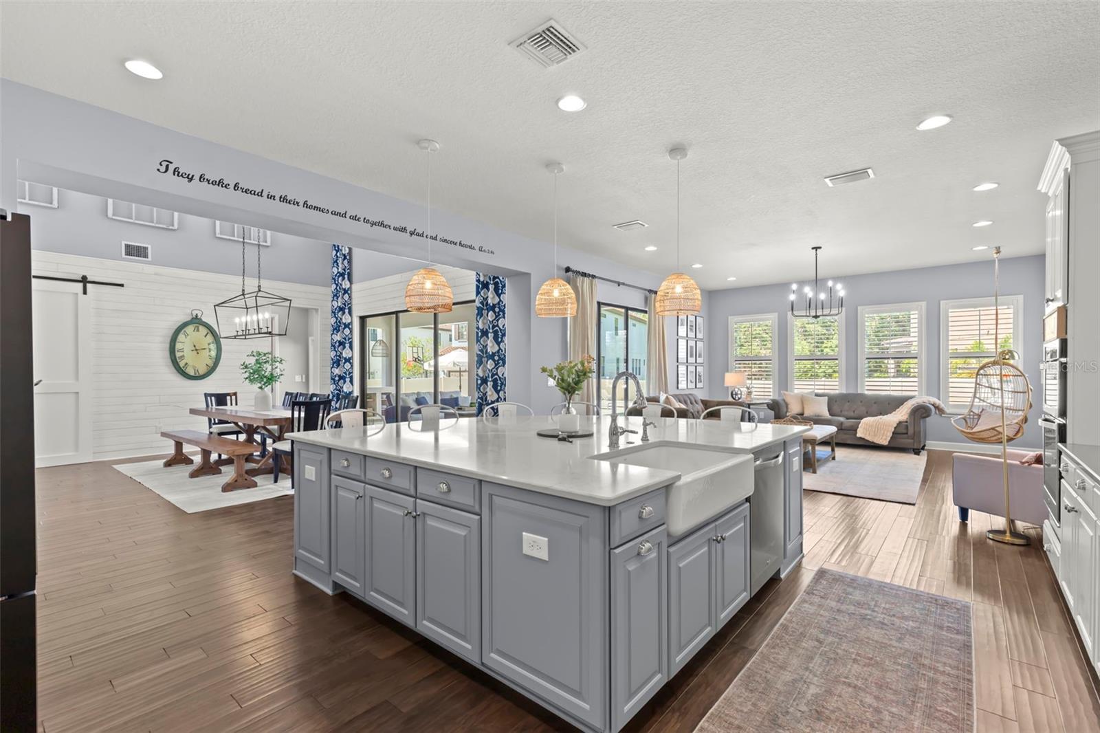 7836 MARSH POINTE DR, TAMPA, FL, 33635